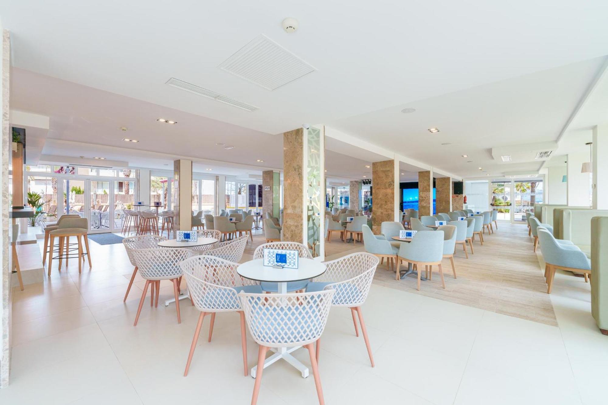 Ferrer Janeiro Hotel & Spa Can Picafort  Bagian luar foto